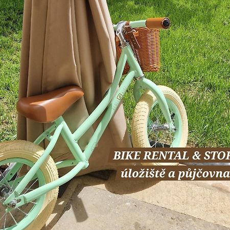Villa Follemira Cz - Kitchen - Garden - Bike Storage Pencin 外观 照片