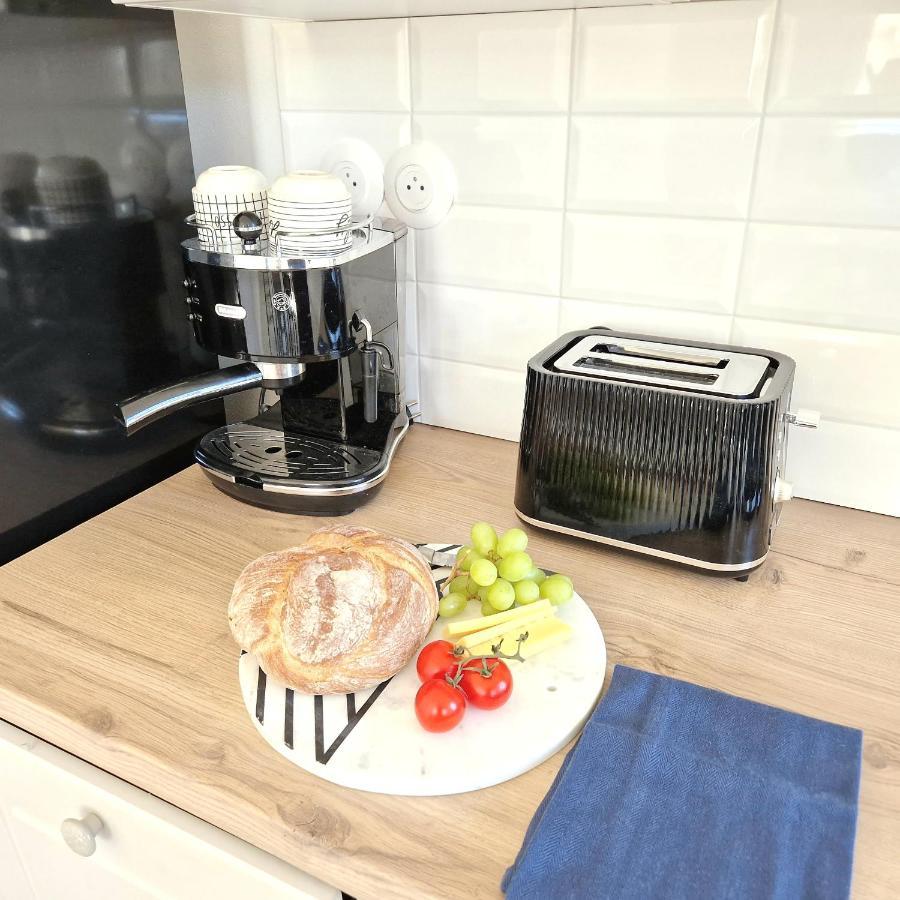 Villa Follemira Cz - Kitchen - Garden - Bike Storage Pencin 外观 照片